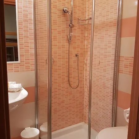 Отель Leonardo 3*